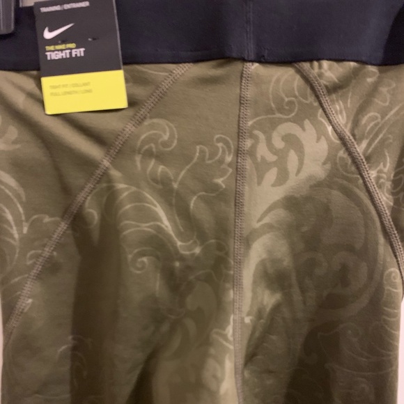 NEW NIKE PRO HYPERWARM CANVAS OLIVE TIGHTS WMNS XS - FIRE LOSS - Picture 5 of 6